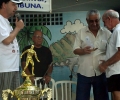 Os ex-jogadores vencedores do troféus Futebol de Várzea de Santos foram homenageados no palco / Foto: Douglas Teixeira